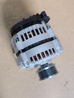 Генератор КАМАЗ дв.740.60, 740.61 ЕВРО-3, 740.37-400 ЕВРО-2 (5PIN) 28В 90А AVTOELECTRICA