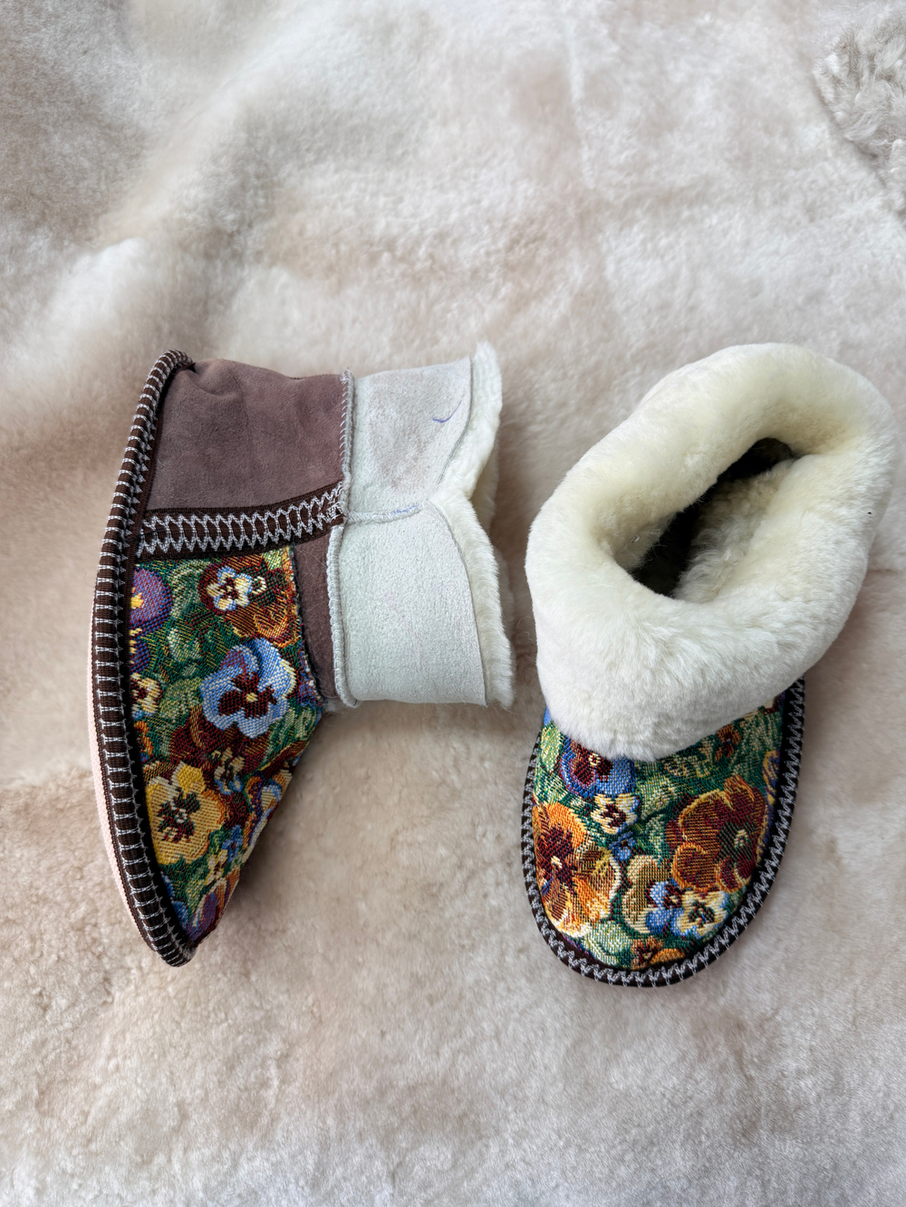 Чуни из шкуры овчины