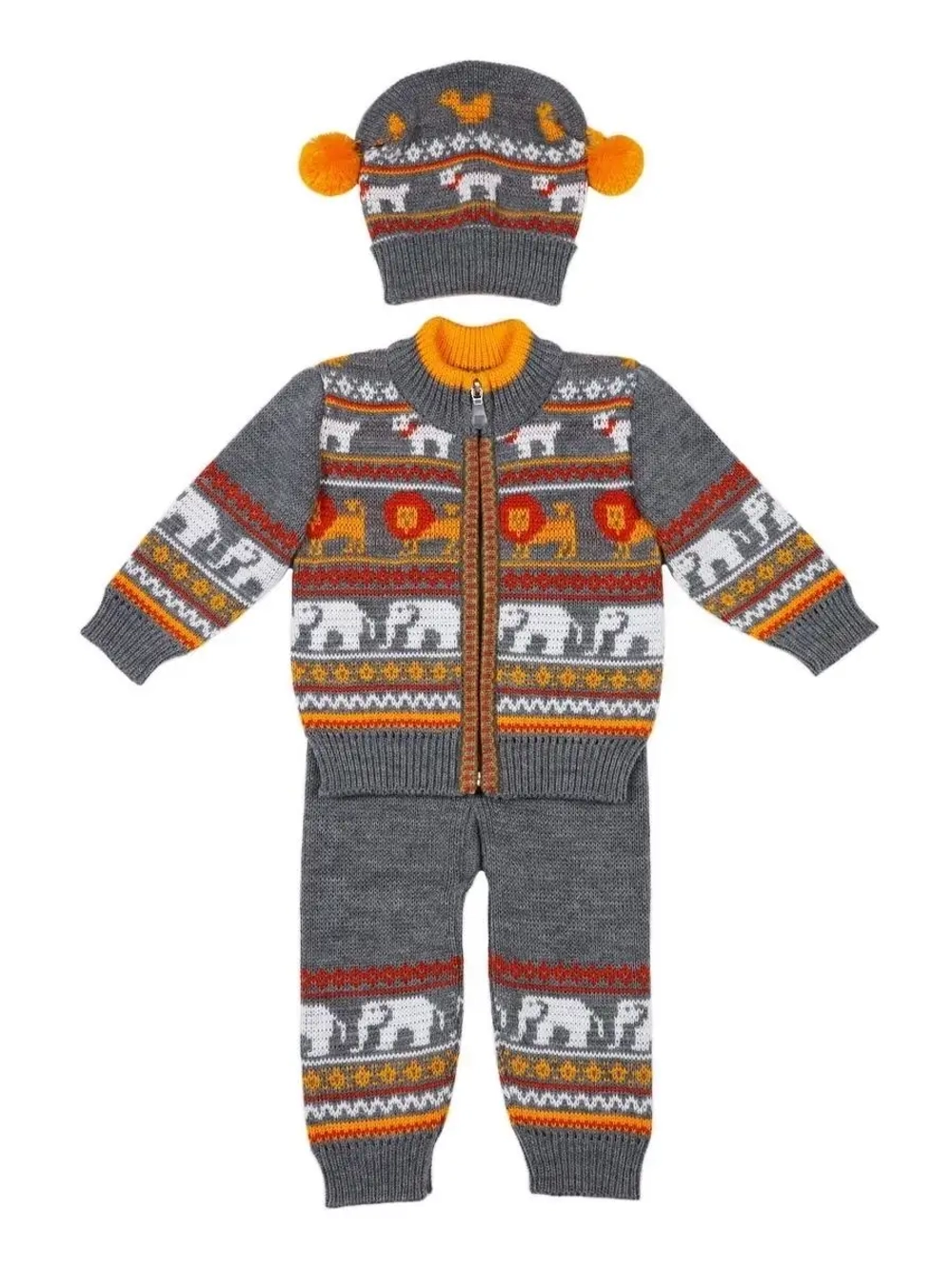 Костюм вязаный