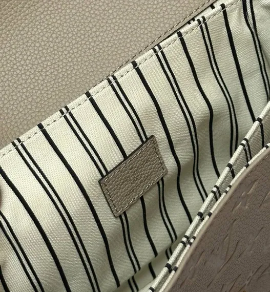 Сумка Louis Vuitton Pochette Metis бежевый