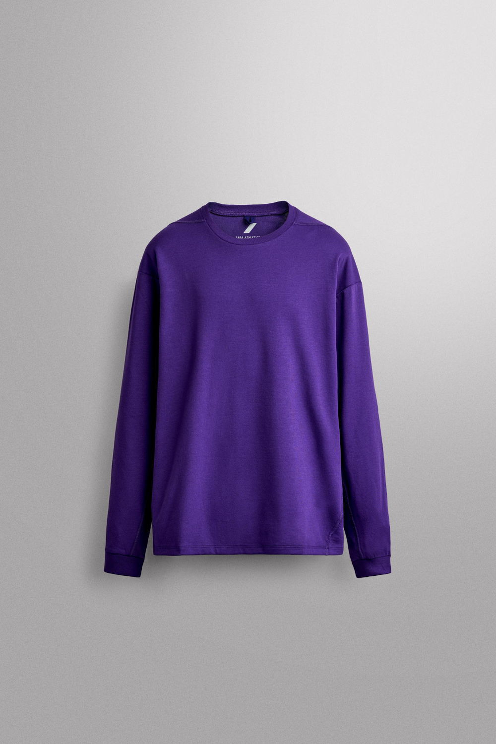 СПОРТИВНАЯ ФУТБОЛКА С ДЛИННЫМ РУКАВОМ — ZARA