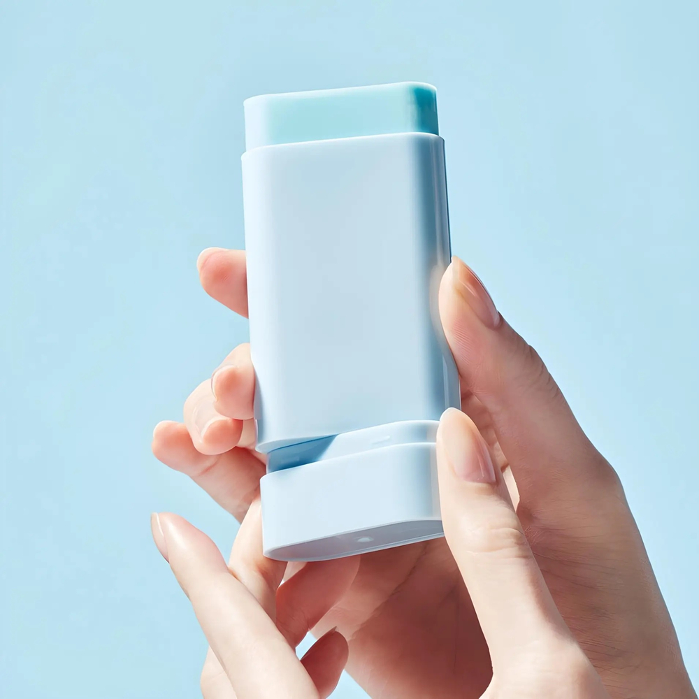 Себорегулирующий солнцезащитный стик для лица Tocobo Cotton Soft Sun Stick SPF50 + PA++++