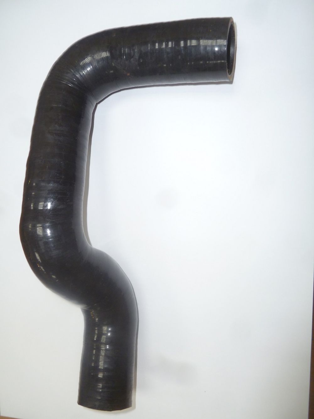 Патрубок радиатора нижний Ricardo Y480BD; TDK 14,17 4L/Rubber hose, water outlet