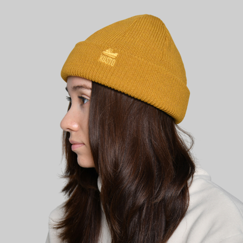 Funky Short Mustard