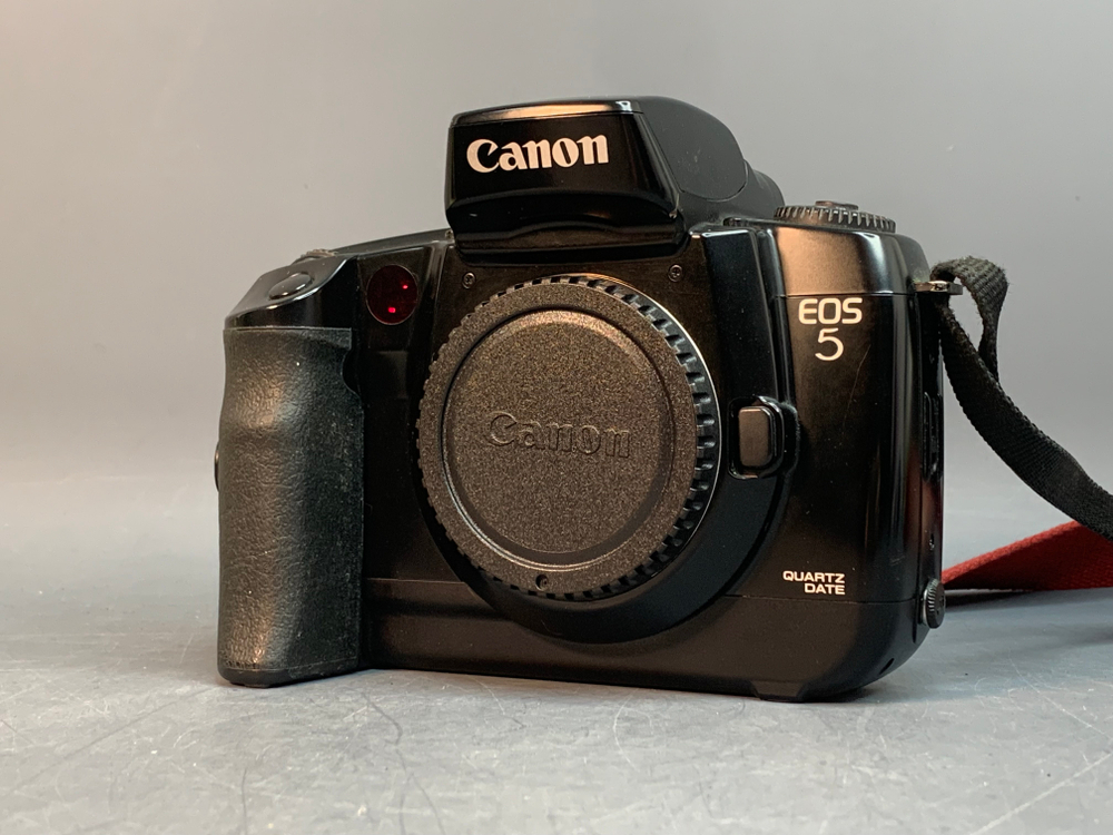 Canon EOS 5