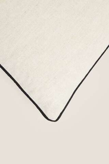 ZARA HOME ЧЕХОЛ ДЛЯ ДЕКОРАТИВНОЙ ПОДУШКИ С ВЫШИВКОЙ, СВЕТЛО-БЕЖЕВЫЙ