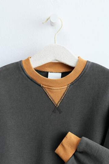 ZARA TIMELESS — ОДНОТОННАЯ ТОЛСТОВКА С КОНТРАСТНОЙ ОТДЕЛКОЙ, АНТРАЦИТОВО-СЕРЫЙ
