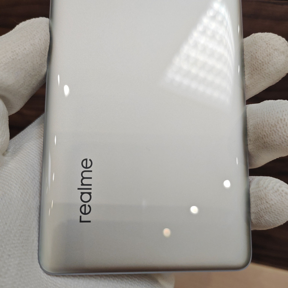 Задняя крышка для Realme GT 6 Original (заднее стекло) цвет: Серебристый / Зеркальный серебряный