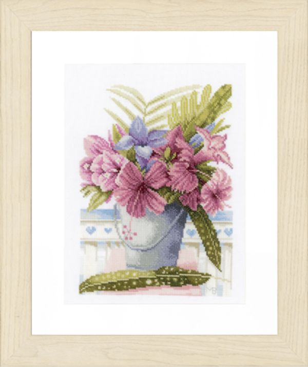 Набор для вышивания нитками Lanarte, Flowers in Bucket, 20х28 см