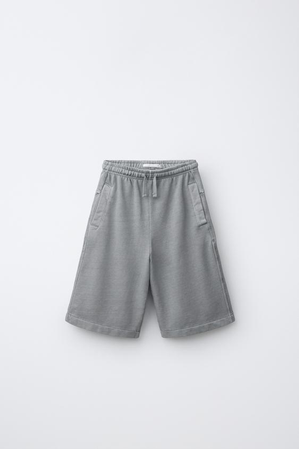 ZARA УДЛИНЕННЫЕ ШОРТЫ ИЗ ФЛИСА, СЕРЫЙ