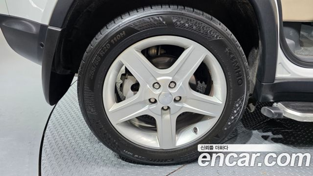 Land Rover Defender 110 D250 SE — 2022