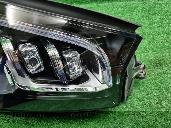 Фара правая Mercedes GLS x167 19-24 Multibeam LED