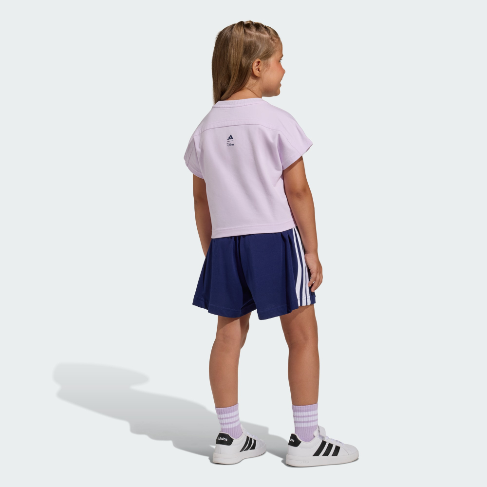 Adidas Комплект из футболки и шорт с принтом "Холодное сердце", лавандовый/темно-синий