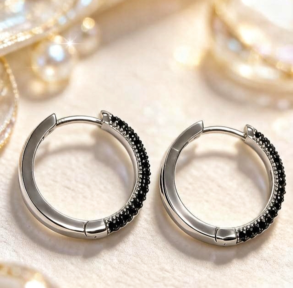 Ювелирные серьги из серебра 925 пробы с черными фианитами