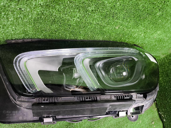Фара левая Mercedes GLE V167 (2018-2024) LED