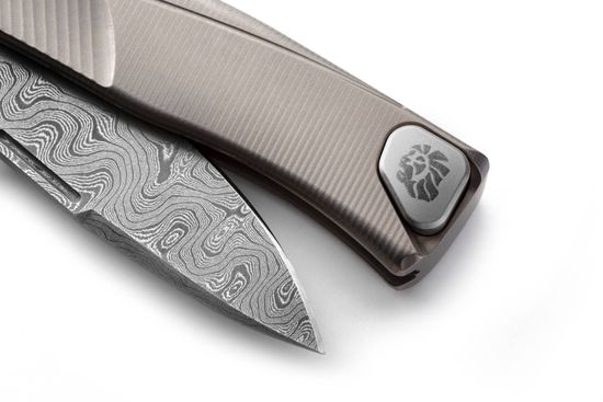 Складной нож Lion Steel "Thrill" L/TL D GY c клинком из стали Stainless Damascus (Chad Nichols, USA) рукоять титан