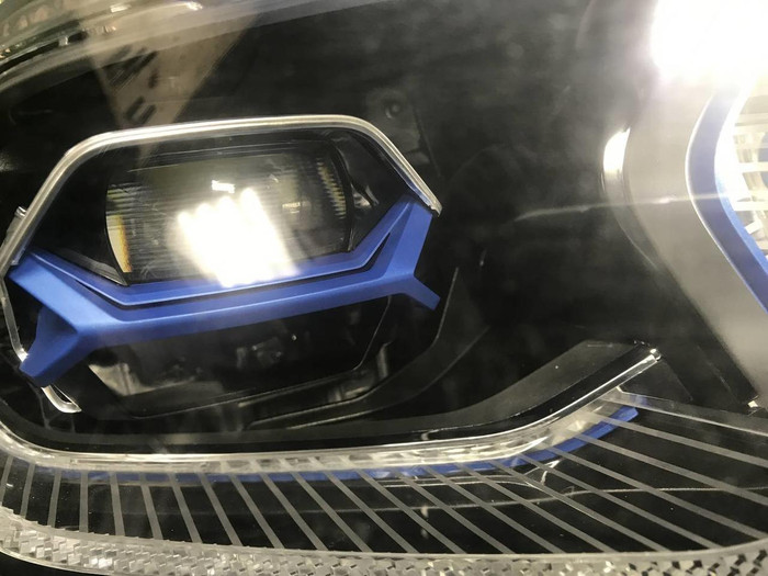 Фара правая BMW X7 G07 (19-22) Laser Light