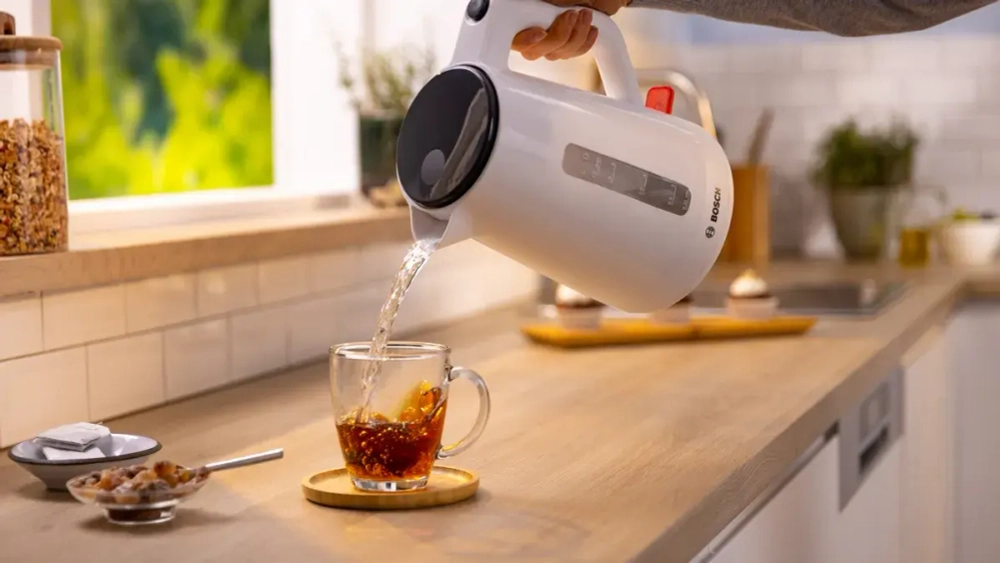 Чайник Bosch TWK 1M121