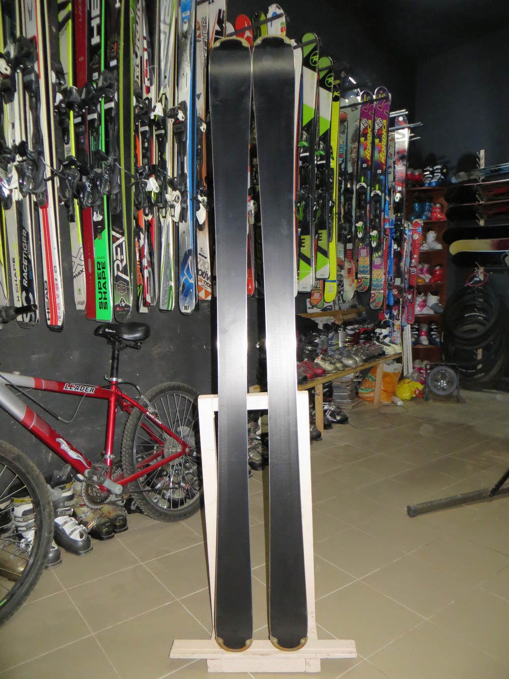Новые лыжи Atomic Vantage 83 размер 181