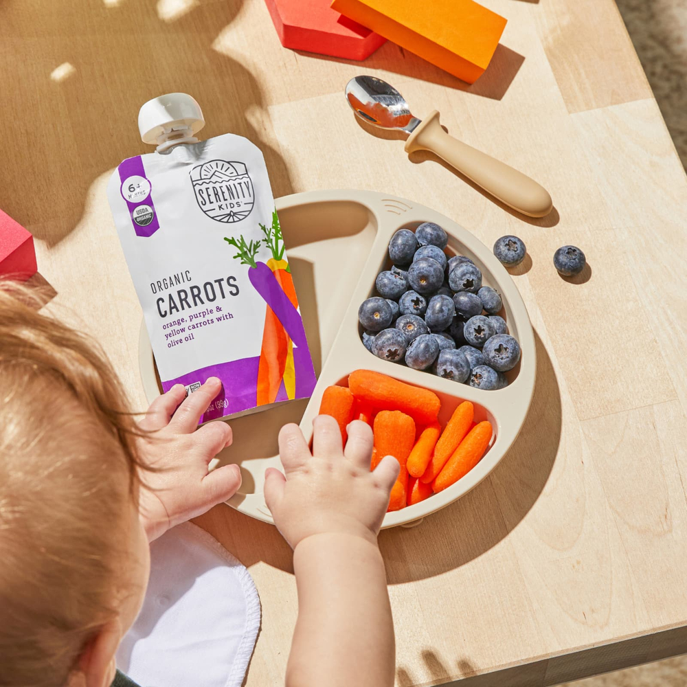 Serenity Kids, органическая морковь, для детей от 6 месяцев, оранжевая, фиолетовая и желтая морковь с оливковым маслом, 99 г (3,5 унции)
