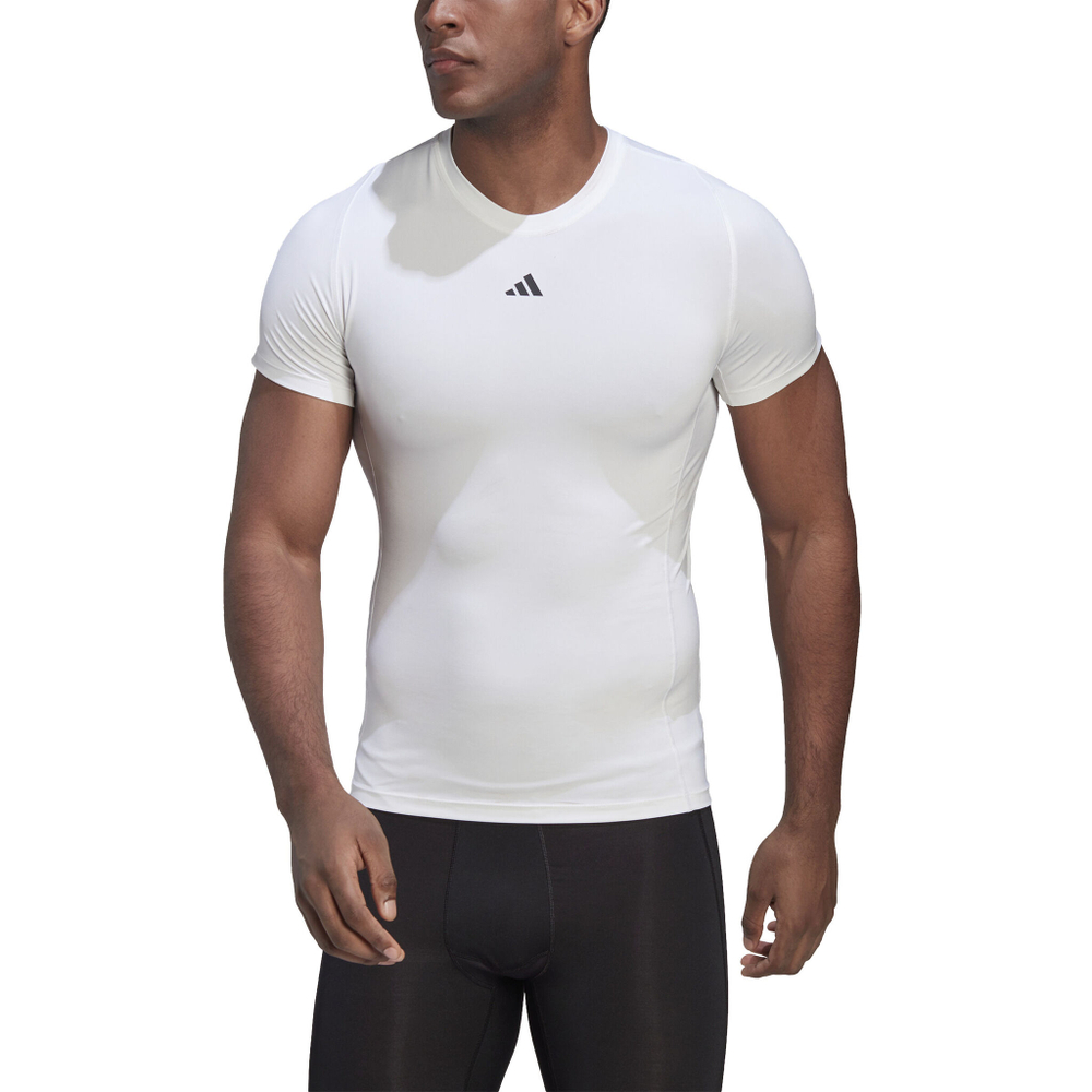 Мужское теннисное поло adidas Tech-Fit T-Shirt Men - White