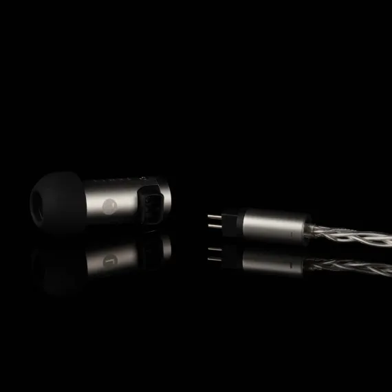 Final Audio S4000 Silver