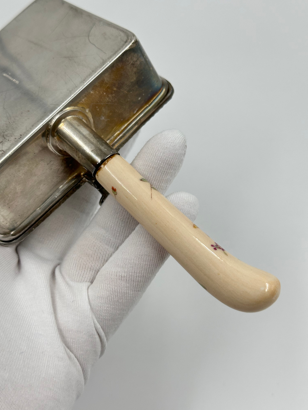 «Молчаливый дворецкий» Silent Butler Mappin & Webb