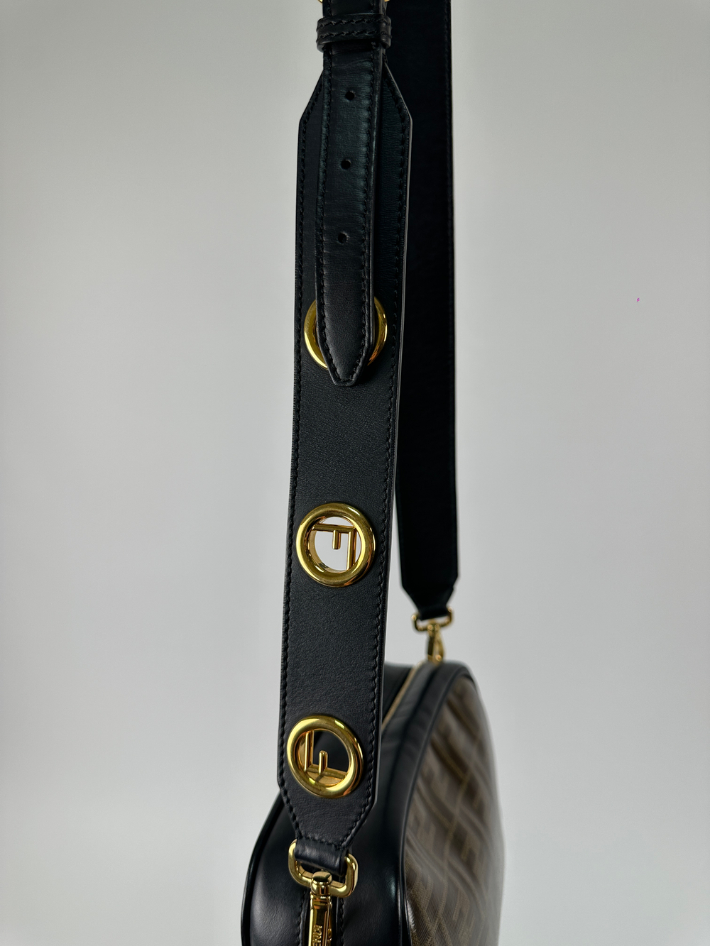 Сумка Fendi Camera Case