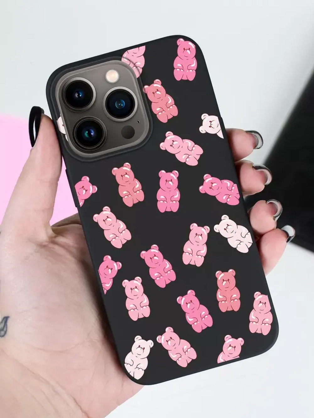 Чехол на iPhone 15 Pro с принтом