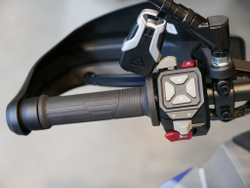 Voge 900DSX