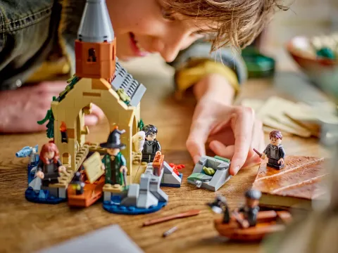 Конструктор LEGO Harry Potter 76426 Лодочный домик в замке Хогвартс