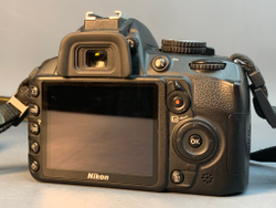 Nikon D3100 Kit 18-55mm 11913 Кадров