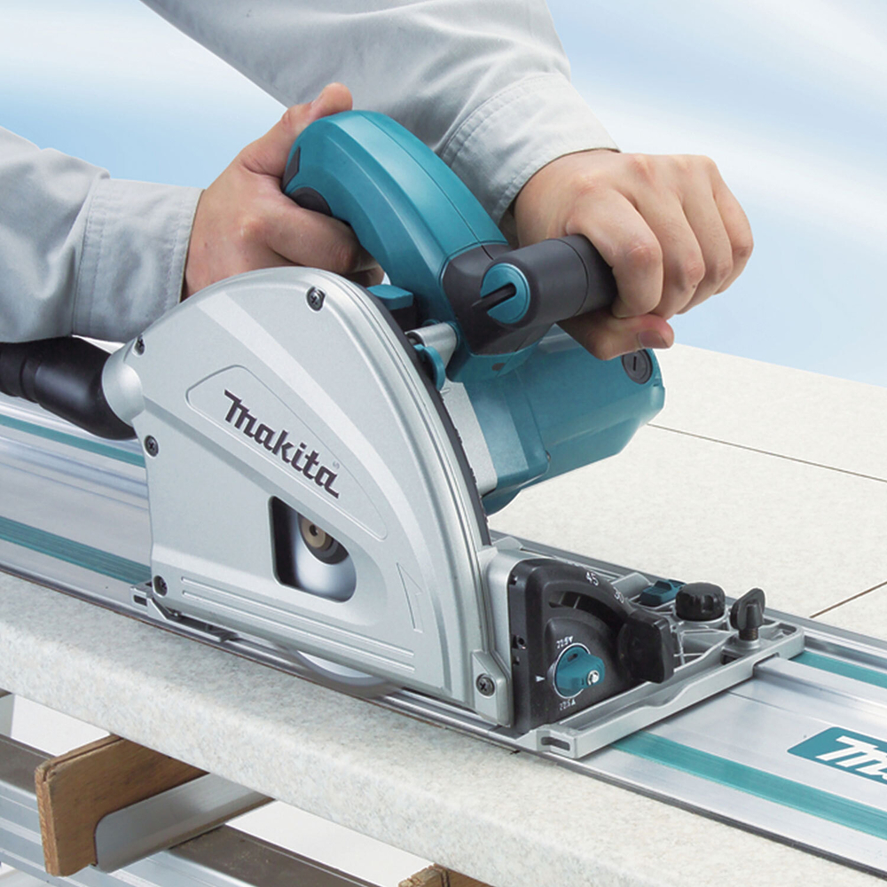 Погружная пила Makita SP6000J