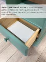 Шкаф-витрина Бритта узкая 40×32×182, массив сосны, тёмно-зелёная, с ящиком