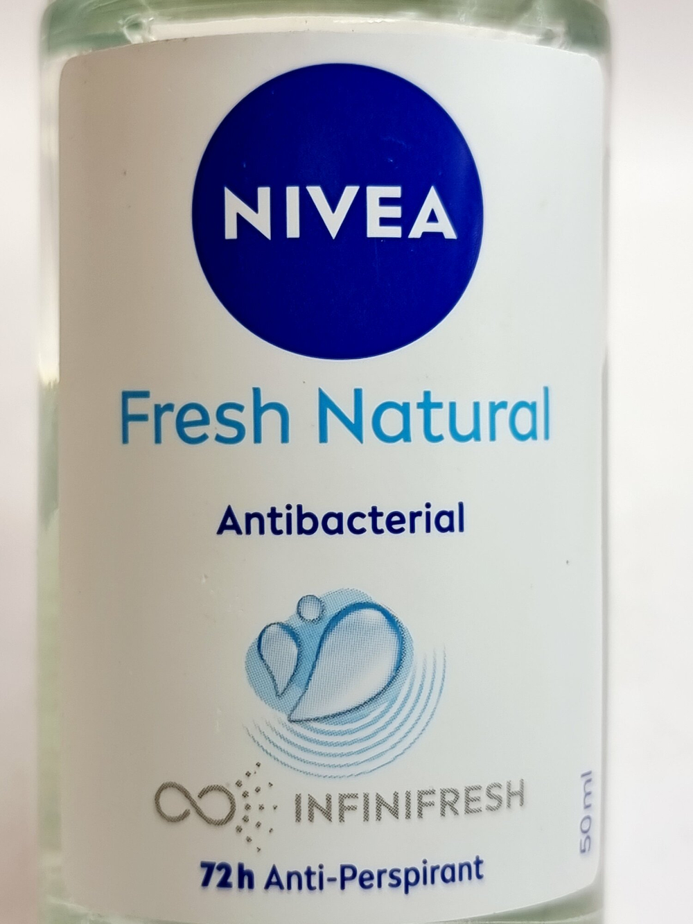 Роликовый антиперспирант  женский 72 ч  Nivea Fresh Natural 50 мл (Германия)