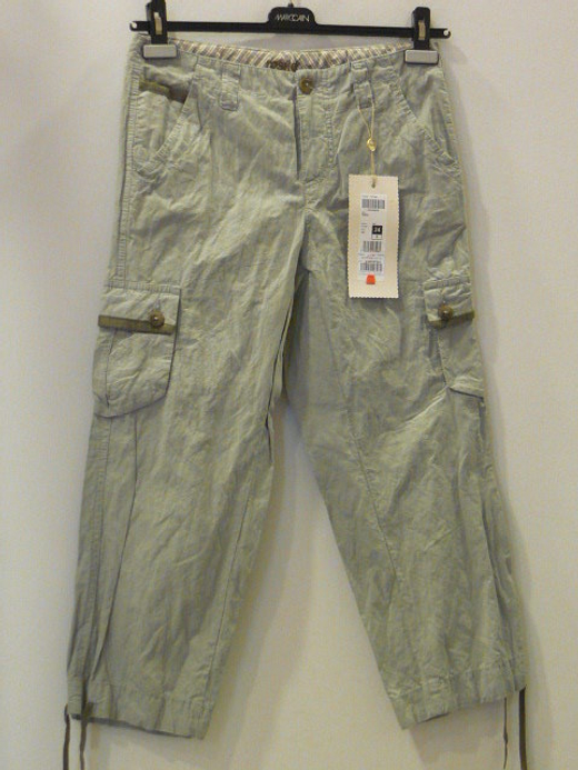 R71157 Raika   слаксы