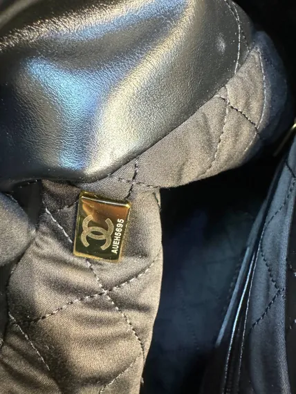 Сумка Chanel 22 черный