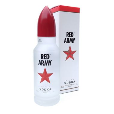 Водка Рэд Арми классик 0,5 л в подарочной упаковке / Vodka Red Army classic 0,5 l gift box