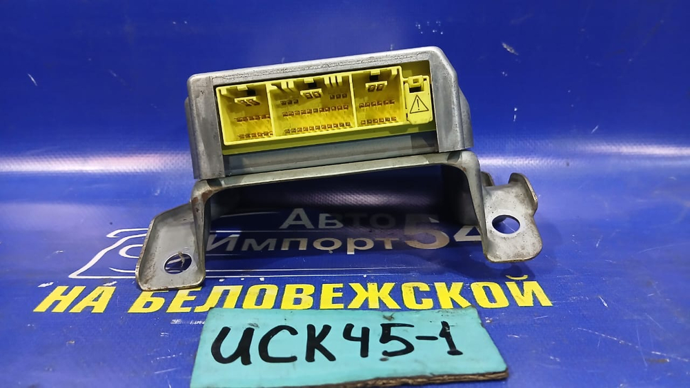 Блок управления AIR BAG TOYOTA SEQUOIA 2000