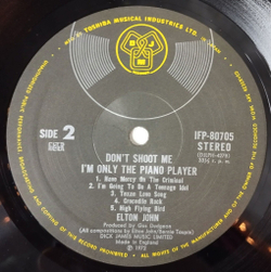 Винтажная виниловая пластинка LP Elton John Dont Shoot Me Im Only The Piano Player (Japan 1973) (Obi Copy)