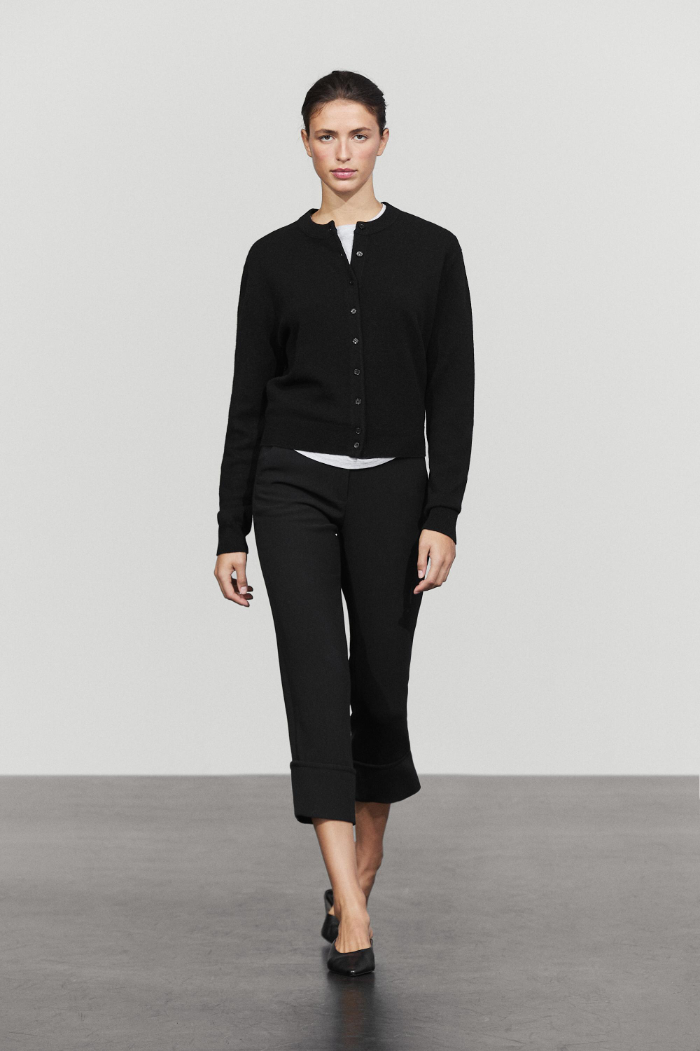 Massimo Dutti Кардиган с пуговицами, черный