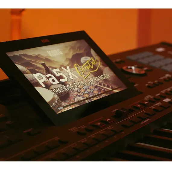Korg PA5X OR-76 Black