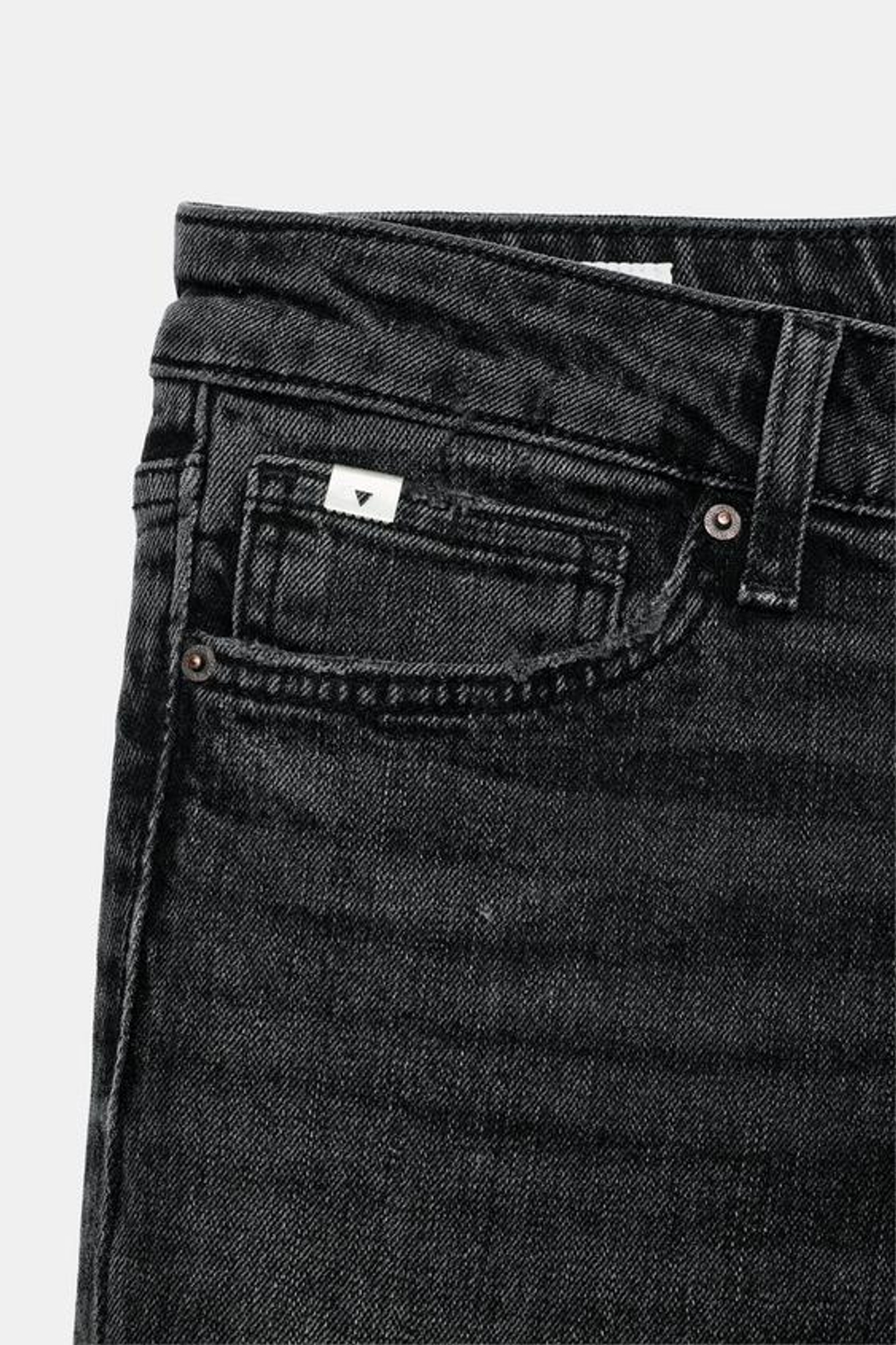 ZARA ДЖИНСЫ TRF SLIM С НИЗКОЙ ПОСАДКОЙ, ЧЕРНЫЙ