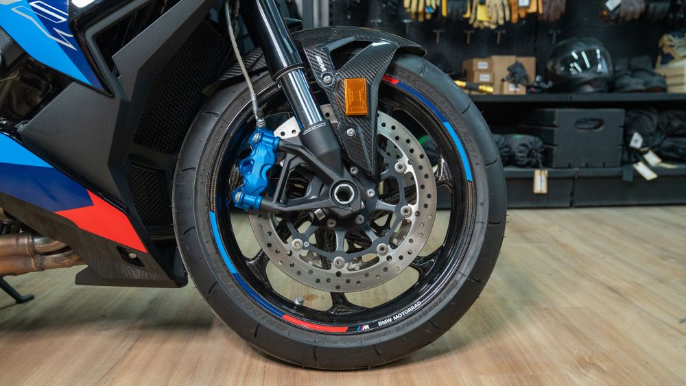 M 1000 R г. 2024 Пробег: 162 км.