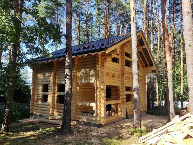Строительство деревянного дома-бани с мансардой