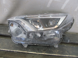Фара левая LED Toyota RAV4 IV (XA40)  Б/У Оригинал 8118542680