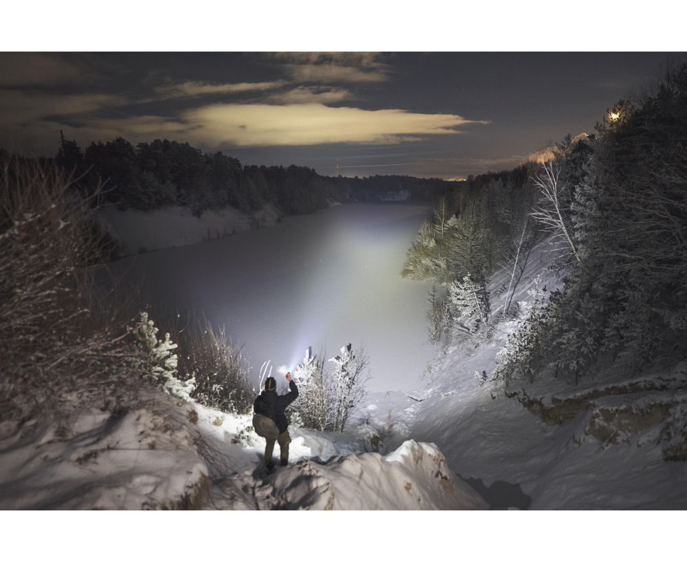 Фонарь Armytek Viking Pro Max (теплый свет) F08301W 5000 люмен