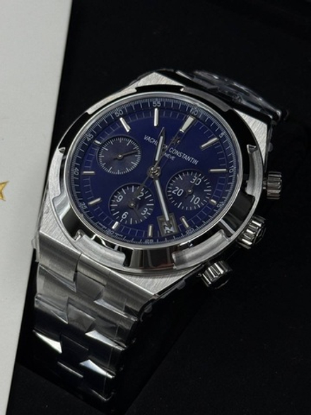 Часы Vacheron Constantin Overseas Chronograph