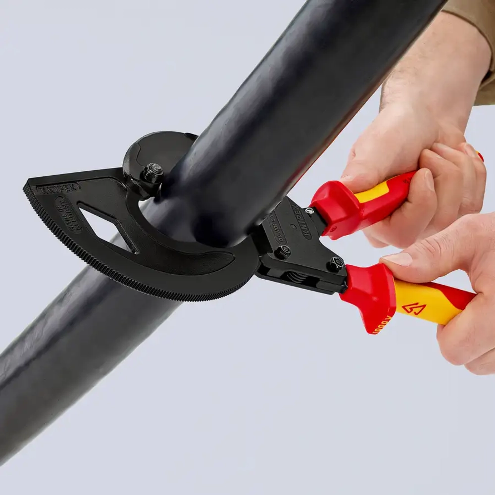 Ножницы для резки кабелей 320 мм Knipex 95 36 320