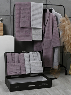 AST00049 PIERRE CARDIN HOME Набор 2 халата 2 полот. для лица 50х90 2 для тела 70х140 жаккард с логотипом лиловый-серый